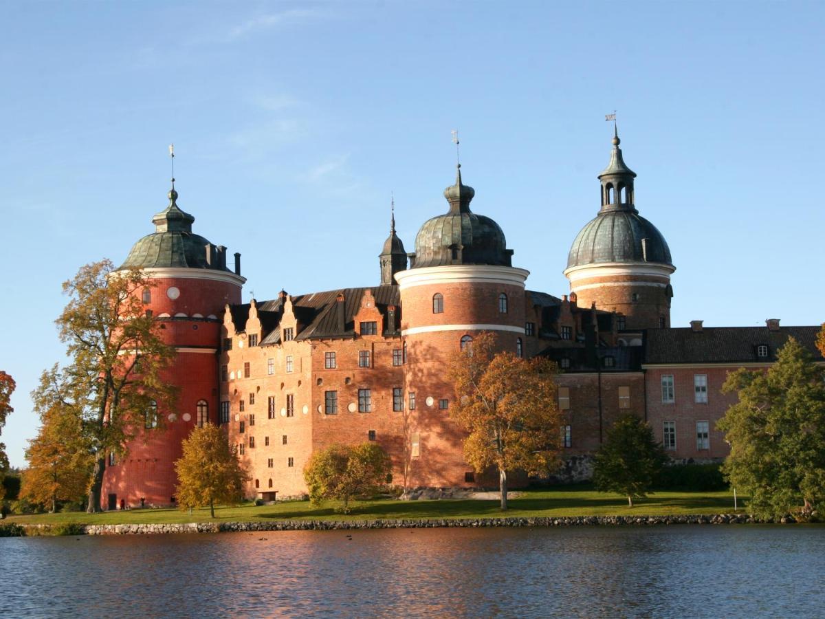 Gripsholms Vaerdshus Hotel Mariefred Exterior photo